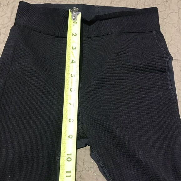 Alana black leggings size XS…S102 - Picture 5 of 10
